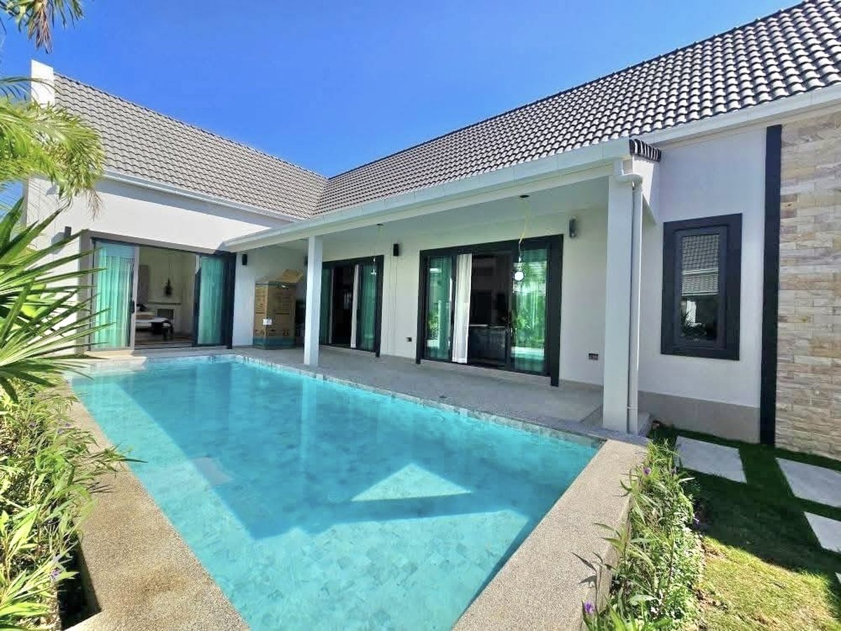 Luxury pool villas in Pattaya and Jomtien
